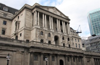 英国主要银行通过央行压力测试，股市早盘大幅上涨！