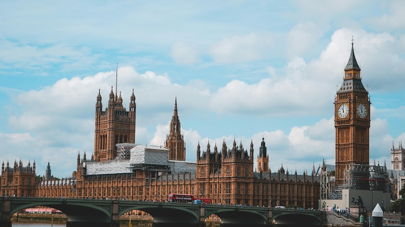 英国工作语言考试大本钟