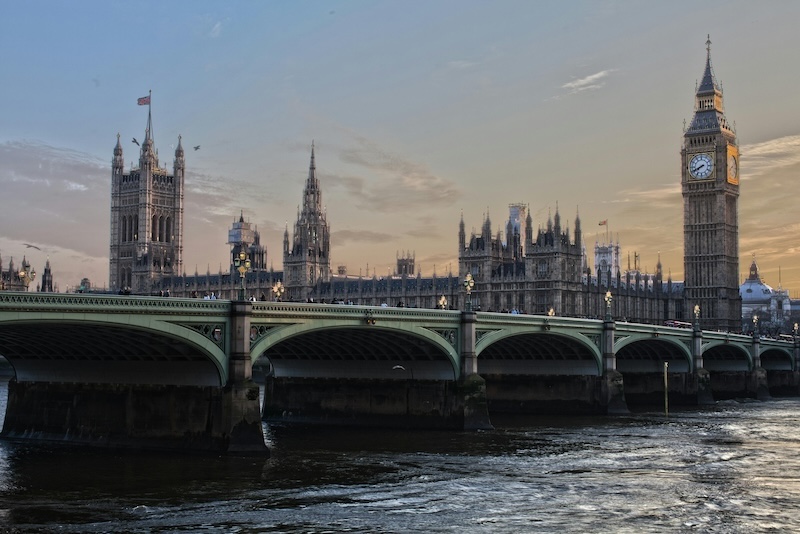 英国工作语言考试泰晤士河