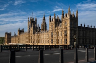 英国入籍居住要求没那么困难，超期也有解决方法！