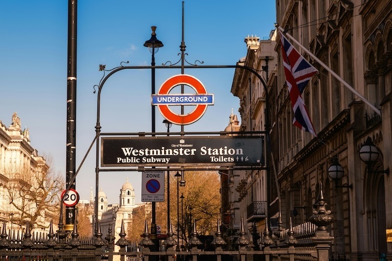 英国永居地铁